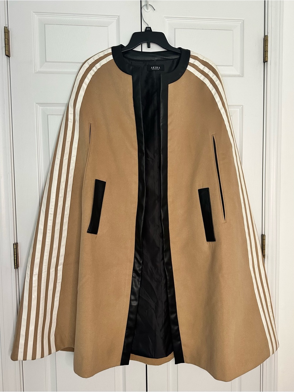 AKIRA Milan Street Style Poncho With Black Trim And White Stripes - Picture 4 of 12